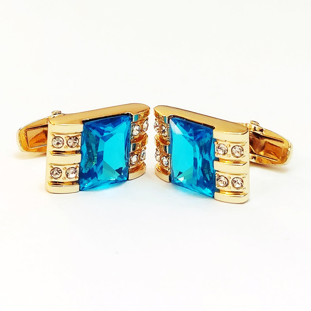 A Very Good Looking Pair Of Cufflinks For Men