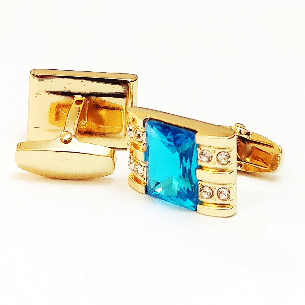A Very Good Looking Pair Of Cufflinks For Men