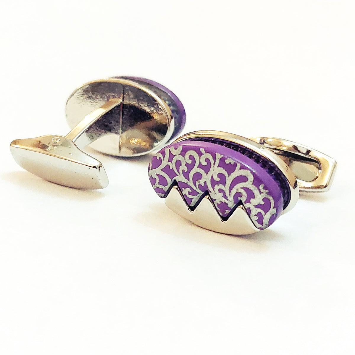 Very Charming Pair Of Cufflinks For Men