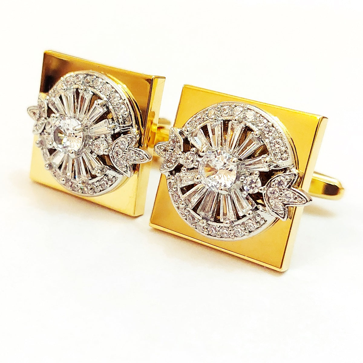 Magnificent Luxury Pair Of Cufflinks For Men