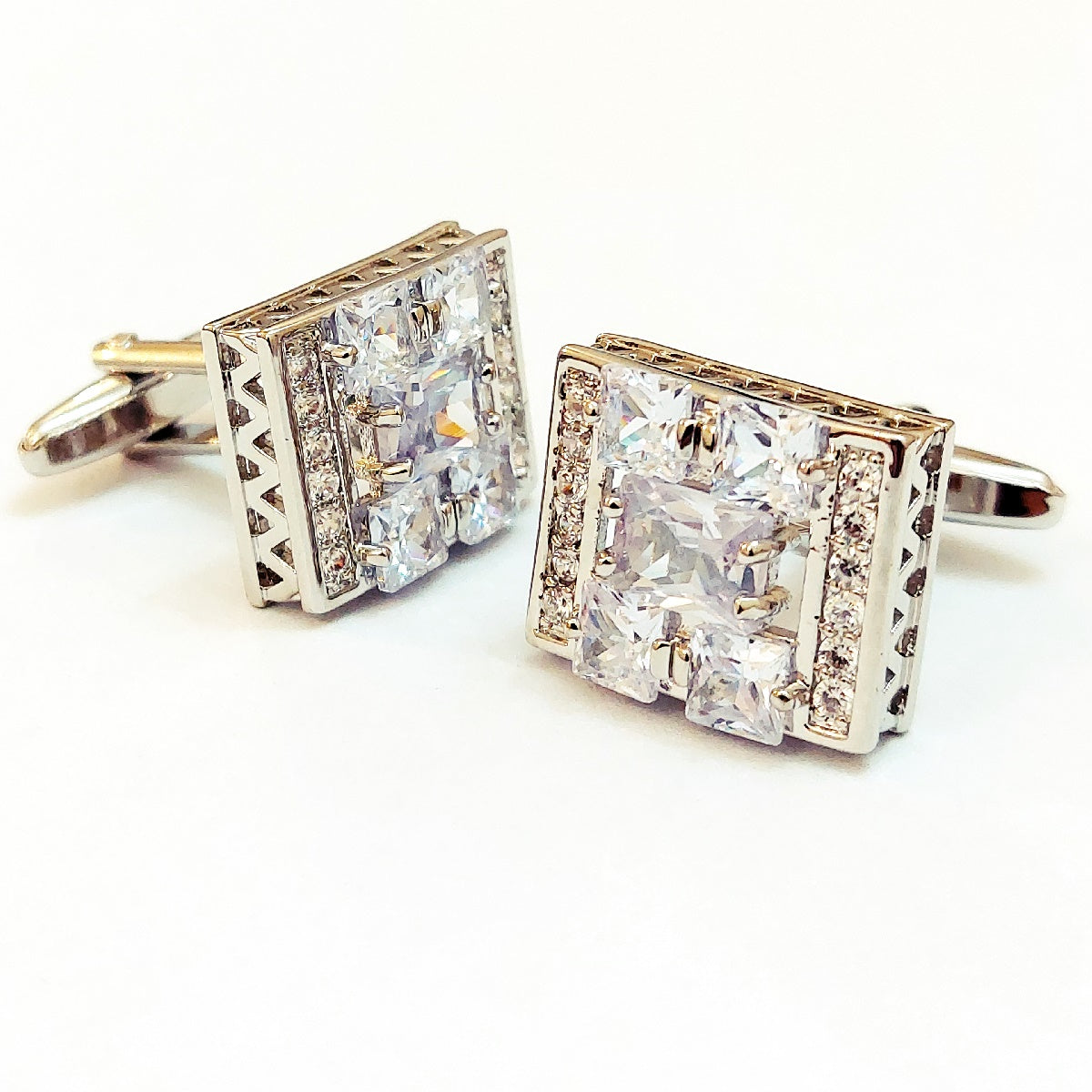 Very Smart Looking Cufflinks For Men