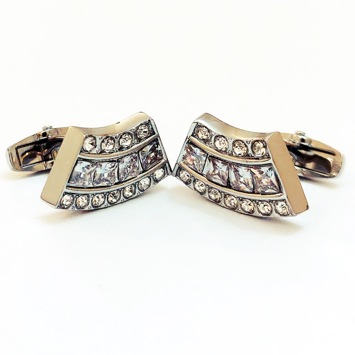 Very Smart Looking Cufflinks For Men