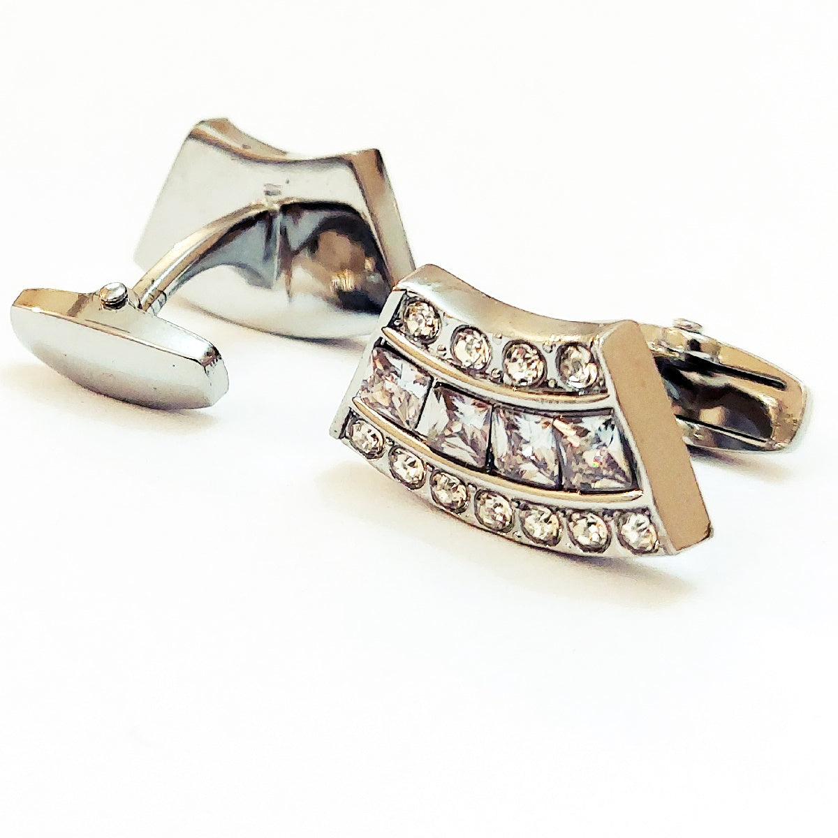Very Smart Looking Cufflinks For Men