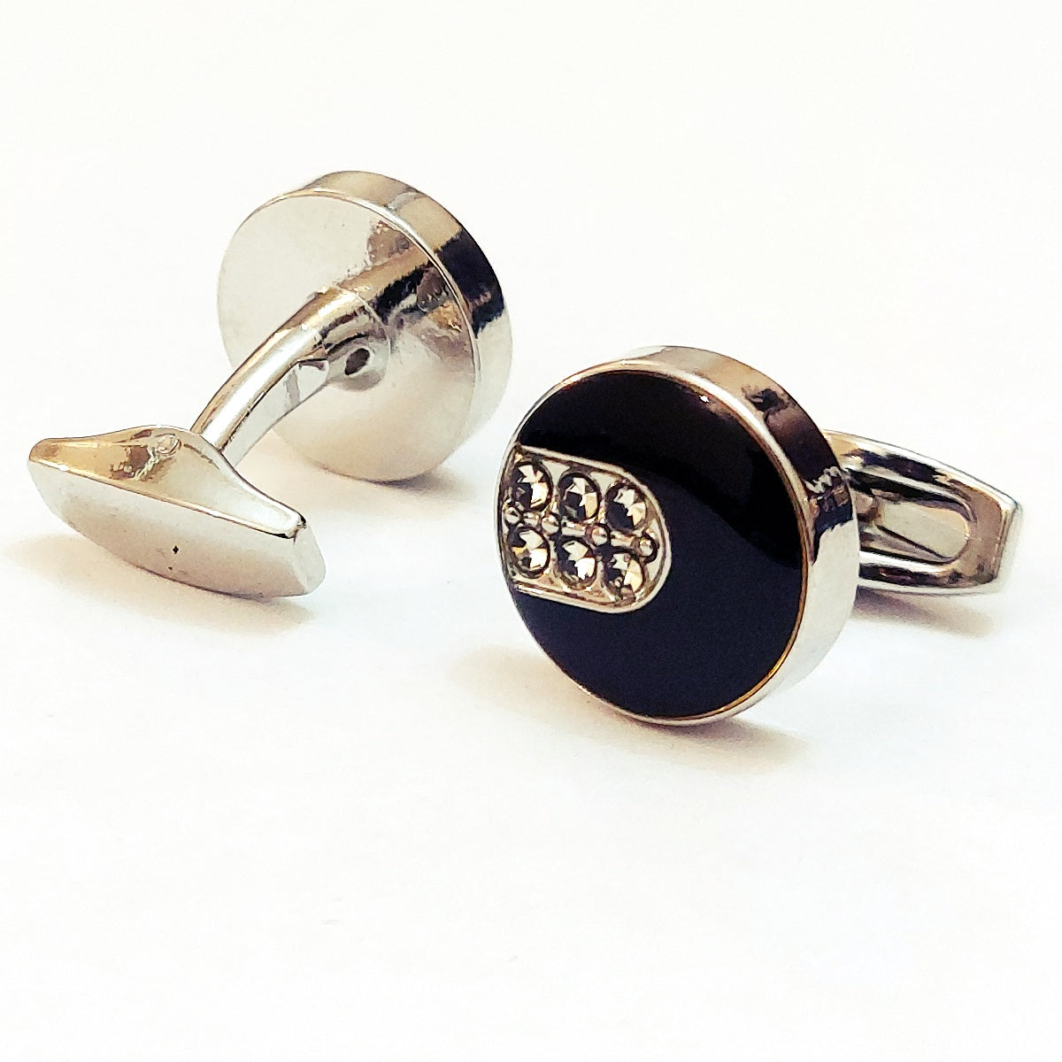 Beautiful Pair Of Cufflinks For Men (Black/Silver)