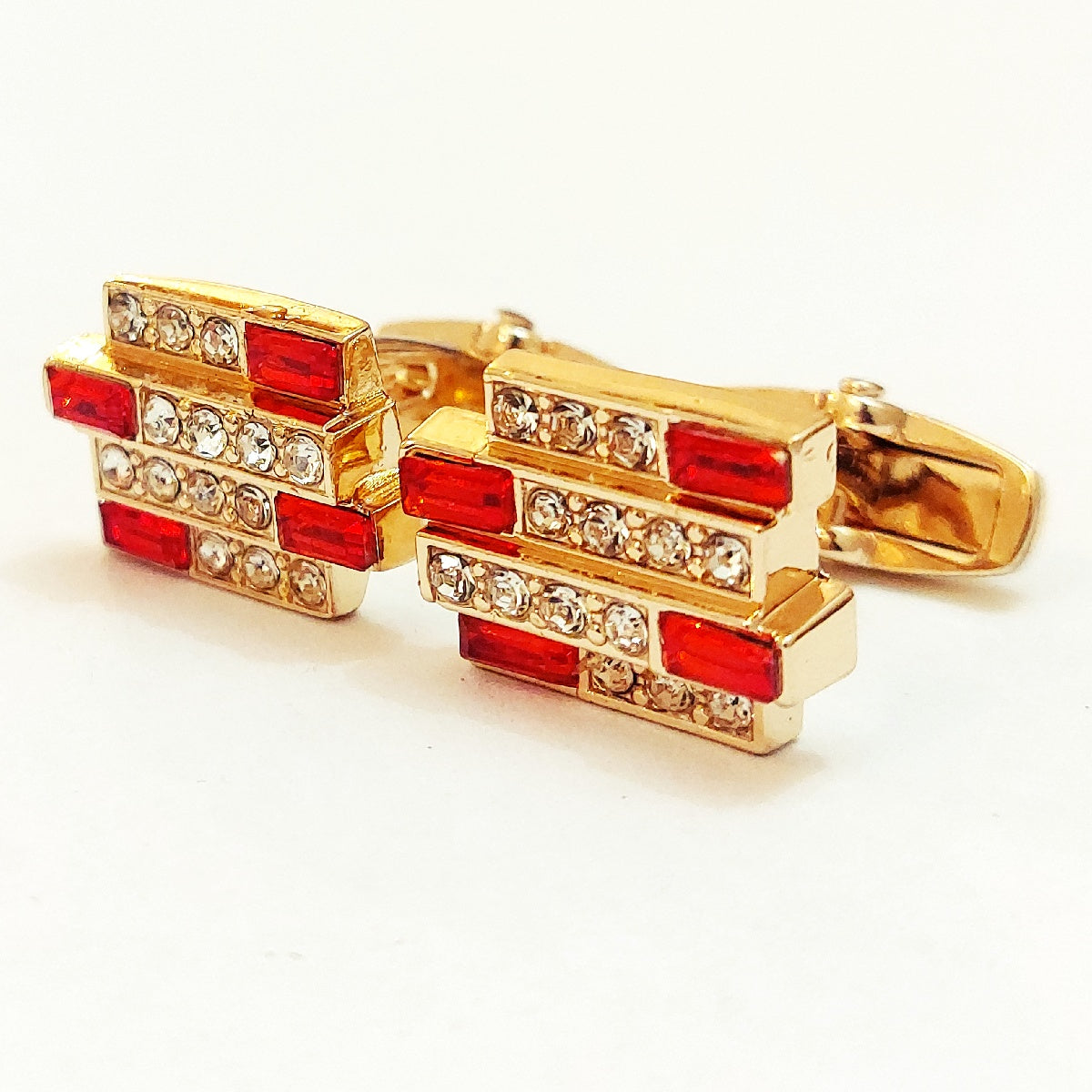 Very Smart Looking Cufflinks For Men
