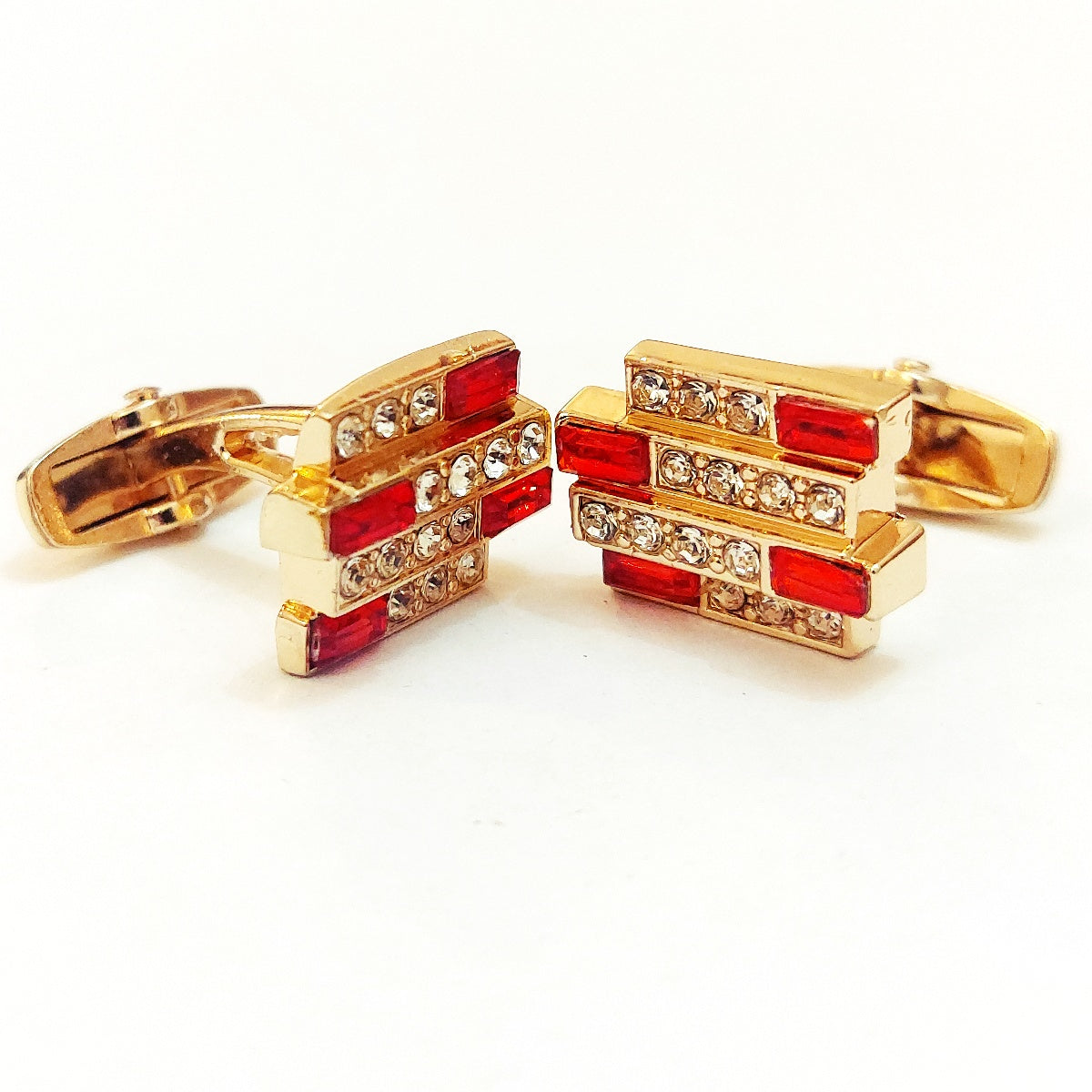 Very Smart Looking Cufflinks For Men