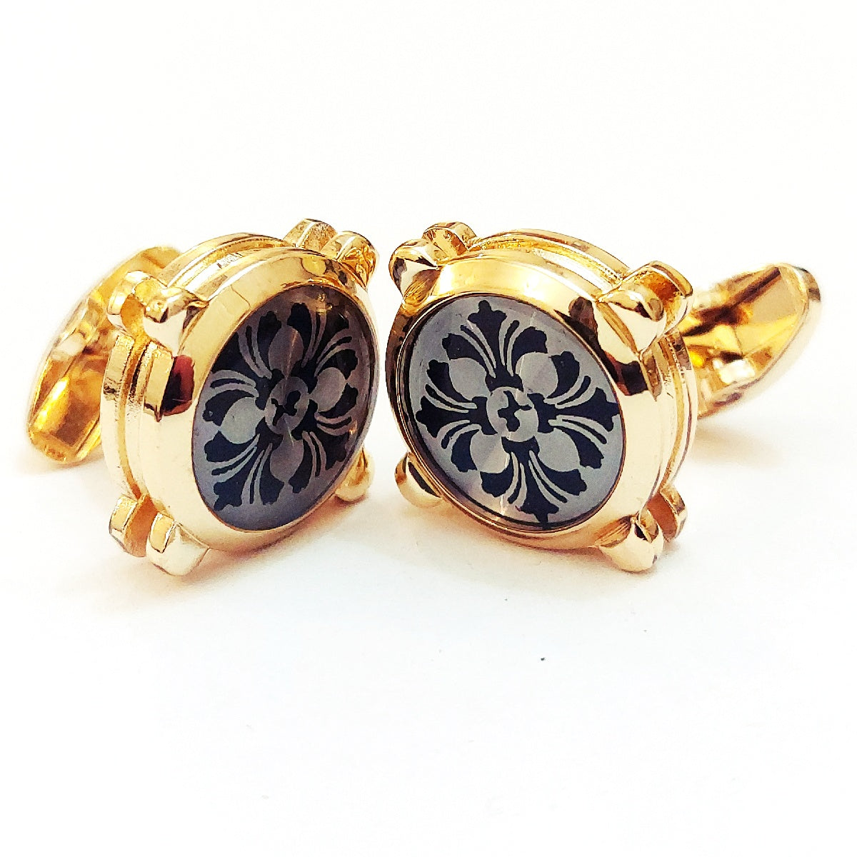A Very Good Looking Pair Of Cufflinks For Men