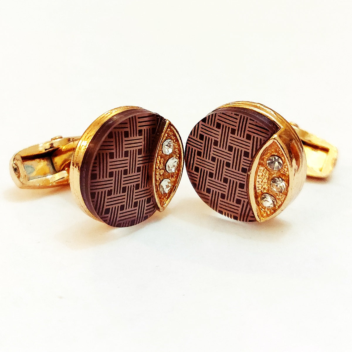 Beautiful Pair Of Cufflinks For Men