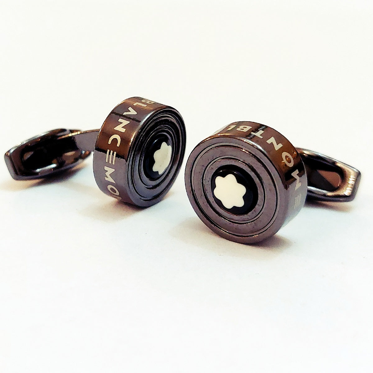 Phenomenal Precious Fabulous Cufflinks For Men