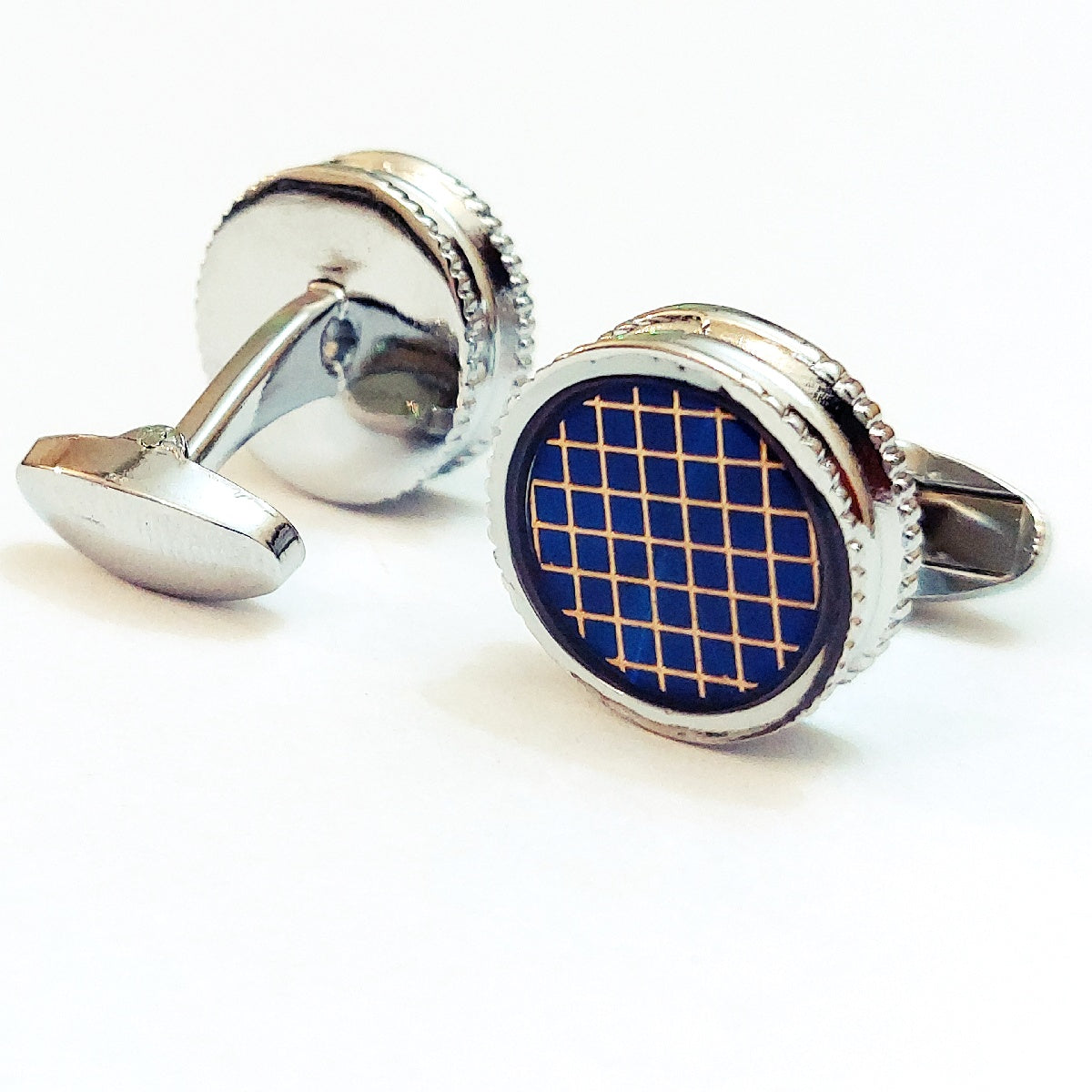 Very Handsome Looking Cufflinks For Men