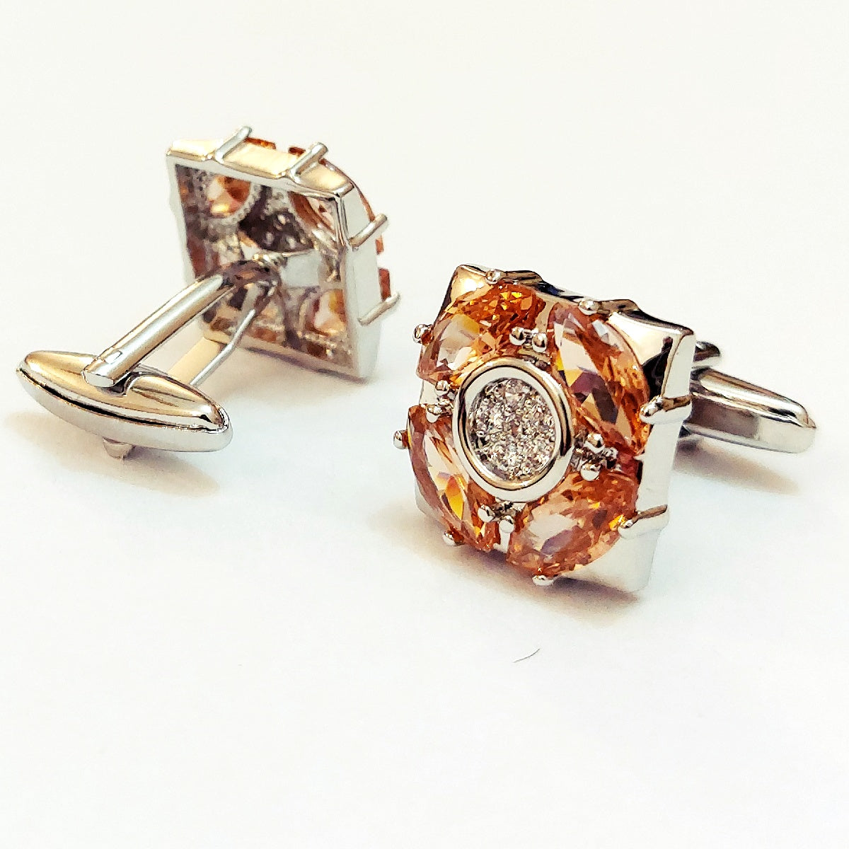 A Very Good Looking Pair Of Cufflinks For Men