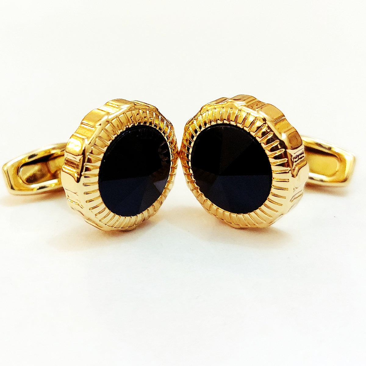 Very Handsome Looking Cufflinks For Men