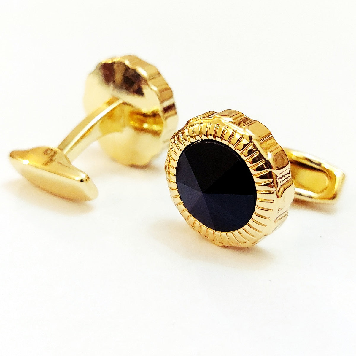 Very Handsome Looking Cufflinks For Men