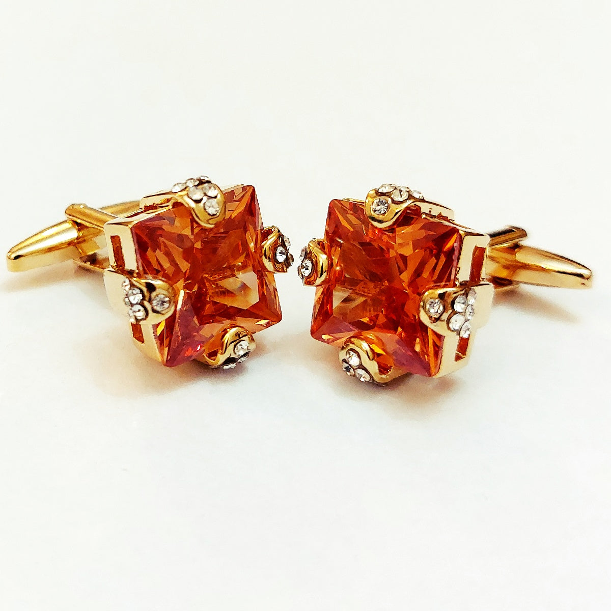 A Very Good Looking Pair Of Cufflinks For Men