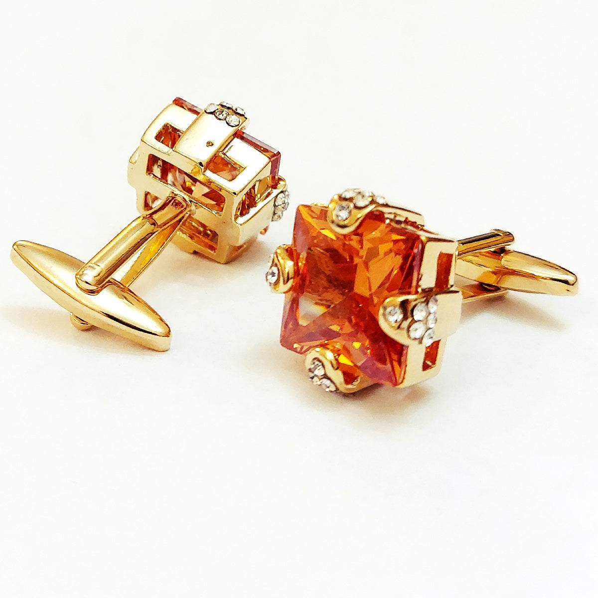 A Very Good Looking Pair Of Cufflinks For Men