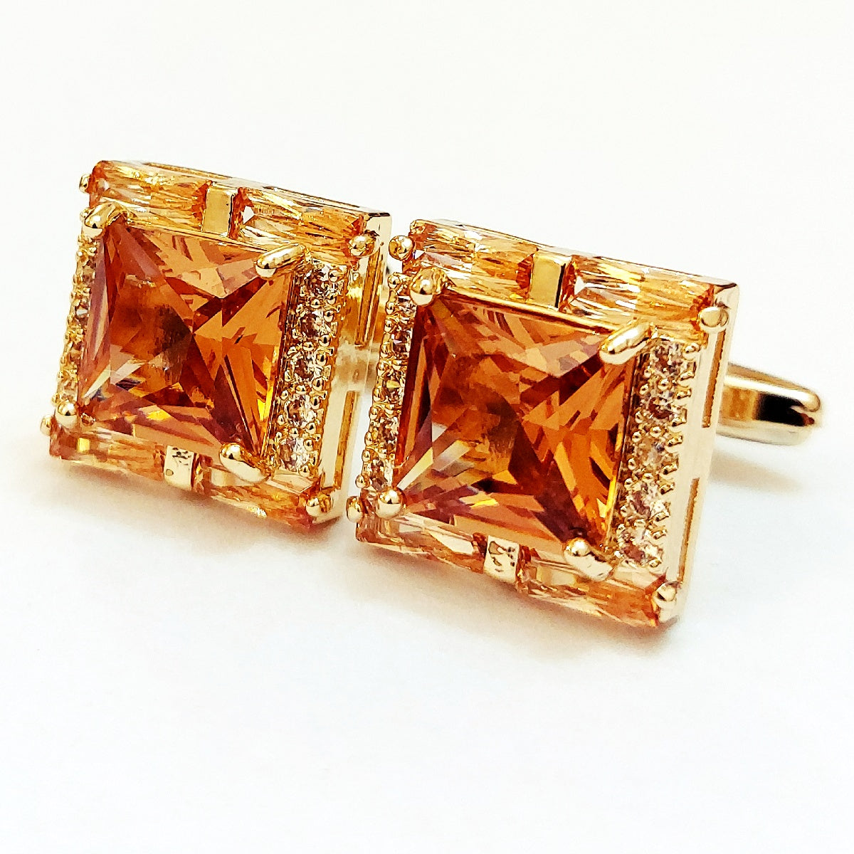 A Very Good Looking Pair Of Cufflinks For Men