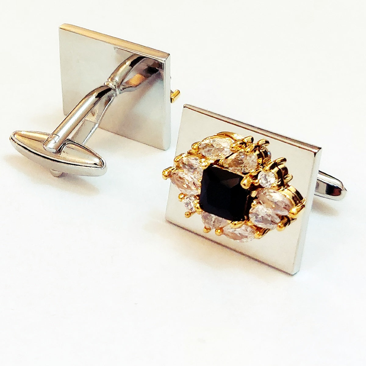 Magnificent Luxury Pair Of Cufflinks For Men