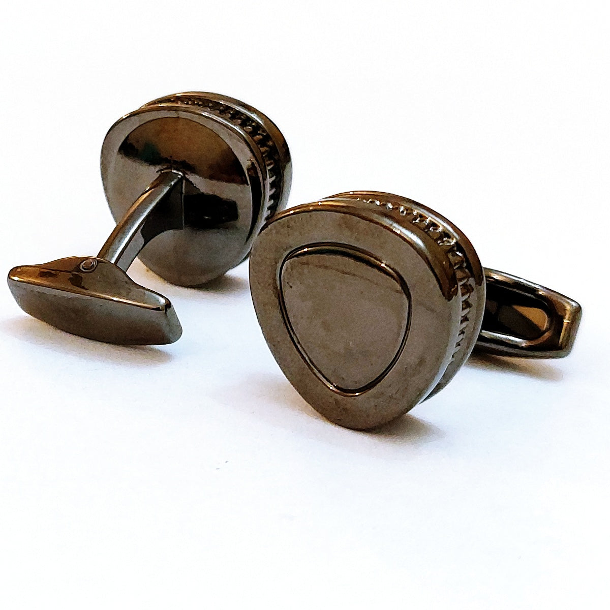 Very Smart Looking Cufflinks For Men