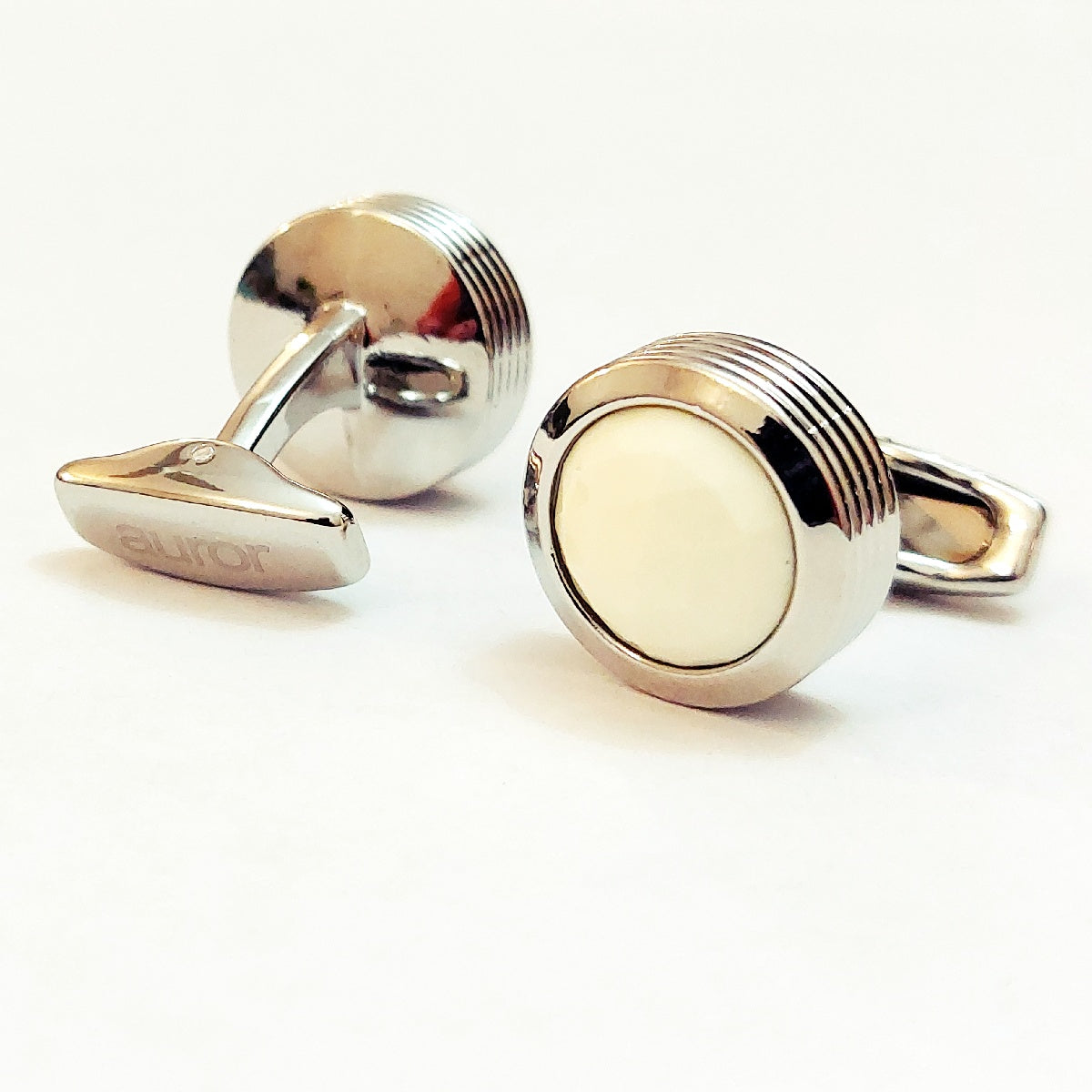 Very Handsome Looking Cufflinks For Men