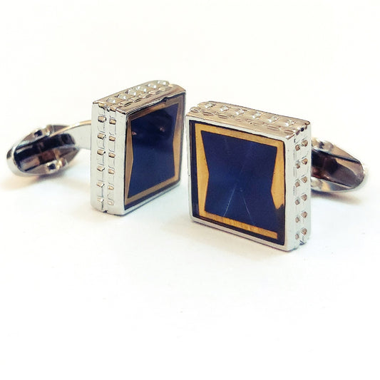 Very Handsome Looking Cufflinks For Men