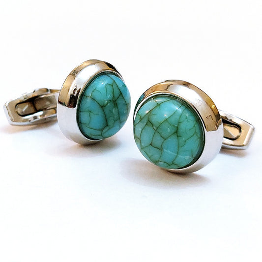 Very Handsome Looking Cufflinks For Men